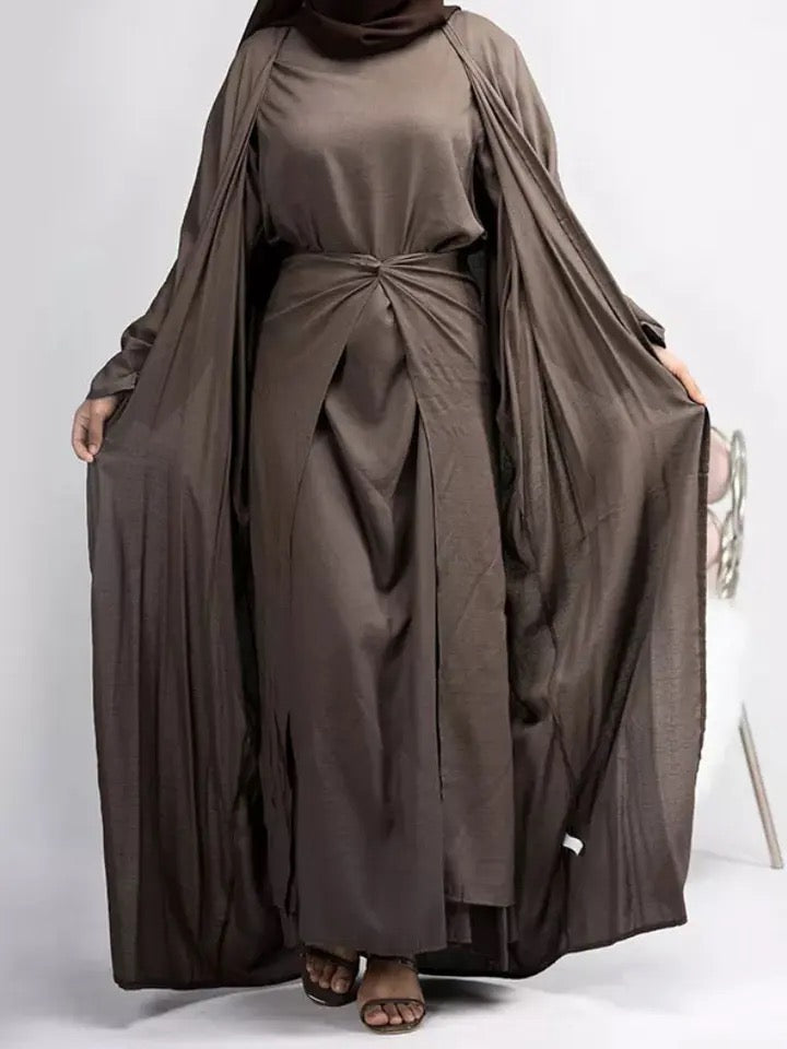 Three piece abaya set