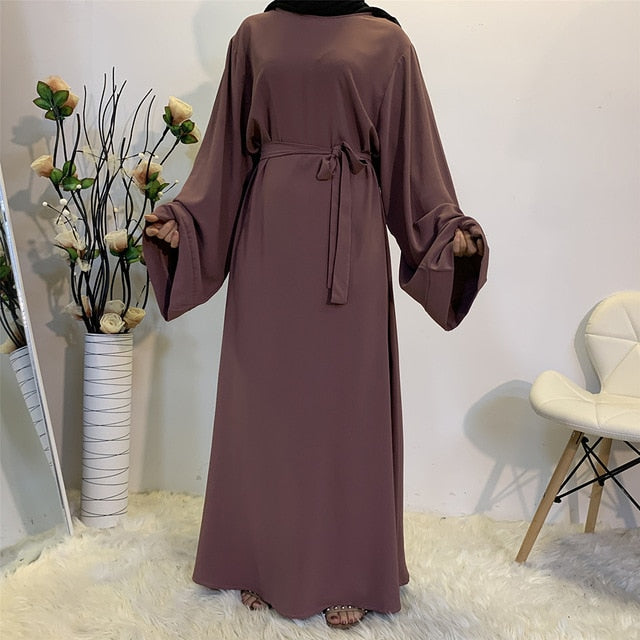 Wide sleeve abaya